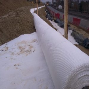 Тканый геотекстиль 150/100