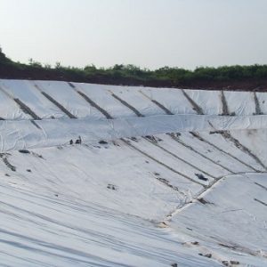 Тканый геотекстиль 400/100
